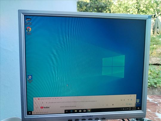Kompjuter 2,80 hd, 500 giga ram 4 giga