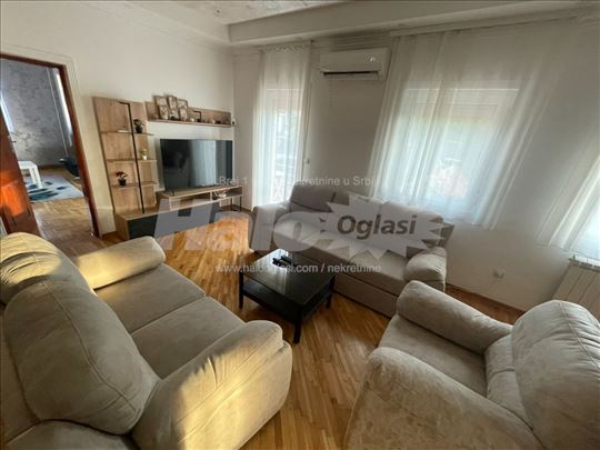 Lux stan za izdavanje 