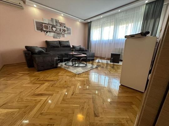 Širi centar - Banovo brdo #62707