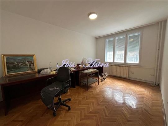 Trosoban stan za izdavanje centar ID#601180