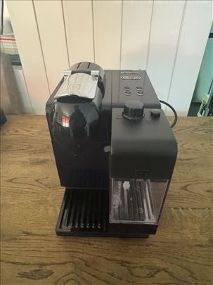 Aparat za kafu na kapsule br.93 Nespresso Delonghi