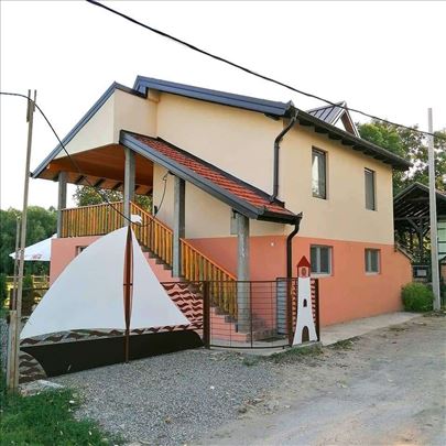 Kuća na obali Dunava Futog