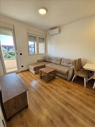 Lux, novogradnja, Spa centar Papilon.