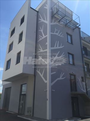 Poslovni prostor 370m2 u 2 nivoa