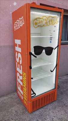 Rashladne vitrine frigoglass 800 litara 