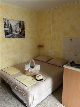 Studio apartmani Nena 