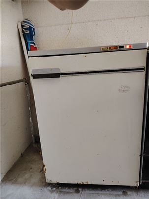 Zamrzivač Obod 86x57x60 cm