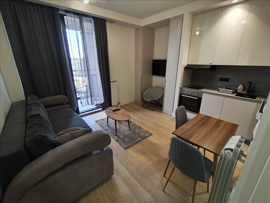 BW Metropolitan, 1.0 opremljen stan, garaža