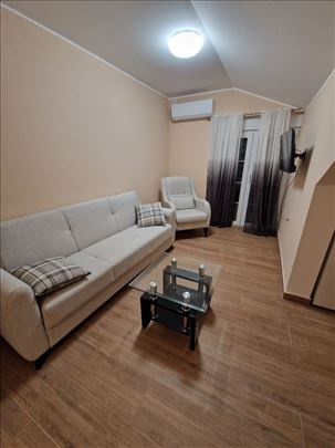 Centar nov 1.5 sa parkingom 
