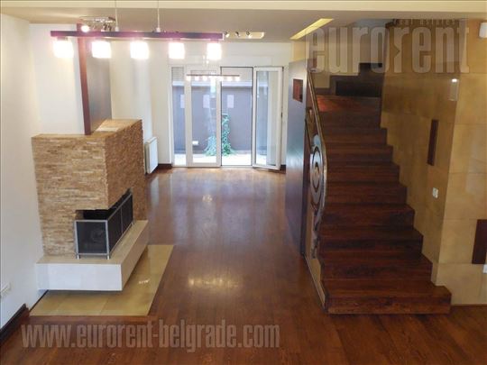 ID#33466, Izdavanje, Kuća, Dedinje, 280 m2 + 60 m2