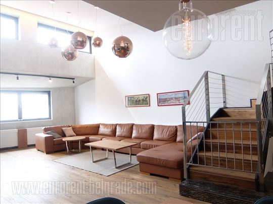 ID#38362, Izdavanje, Stan, Krunska, 230 m2