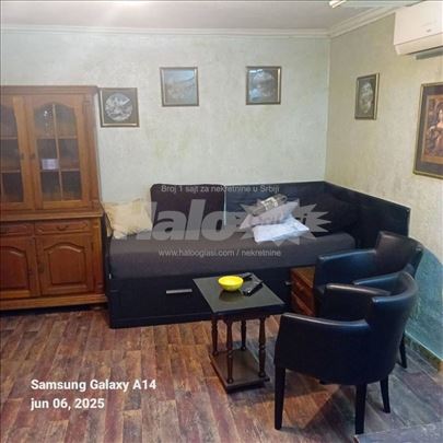 Jednosoban stan u strogom centru, Dorcol