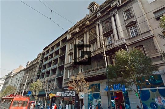 Luksuzan 4.0 salonski stan u centru grada-Kralja M