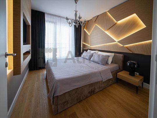 Sun city-moderan trosoban stan