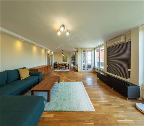 Vračar 4.0 Molerova, renoviran 107 m2, parking