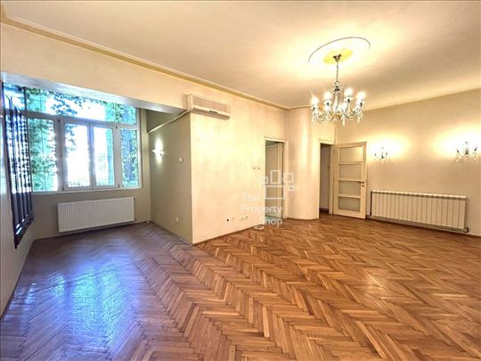 Vračar,kod Krunske,salonski stan 90 kvm