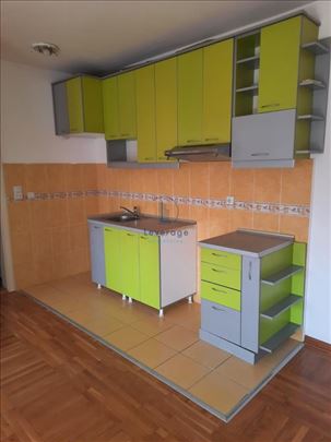 Žarkovo, kod Super Vera, 45 m2