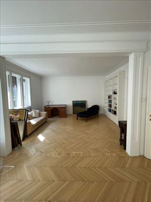 Centar, gornji Dorćol 120 m2, salonski stan, luks