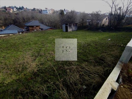Građevinski plac – Mala Kamenica