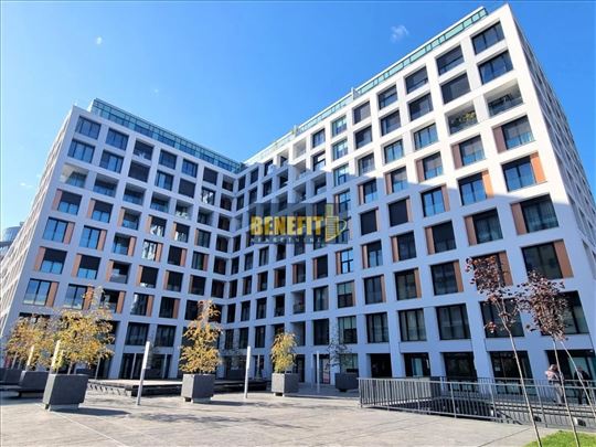 Lux penthaus sa prelepim pogledom