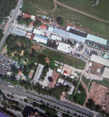 Ozakonjen poslovni objekat na 16 ari placa