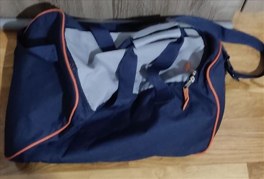 Torba za teretanu / putovanje 