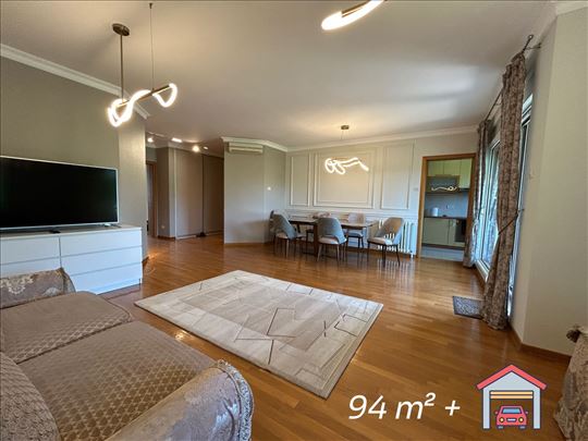 Trosoban stan 94m², Jove Ilića, garaža, dvorište