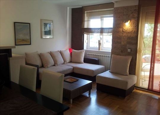 Hotel M, novogradnja, garaža, ID 3147