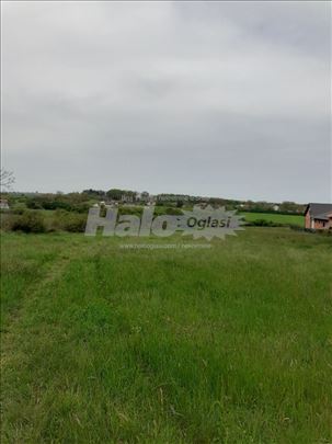 Prodaja 3 placa po 10ar - Kragujevac III - Visnjak