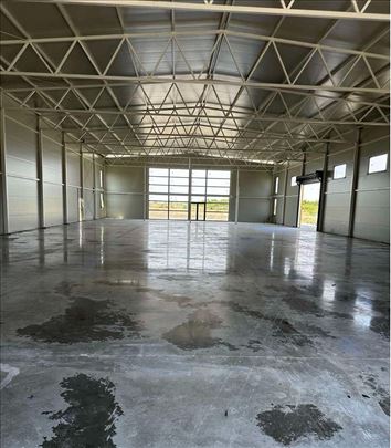 Simanovci magacin 1000m2 
