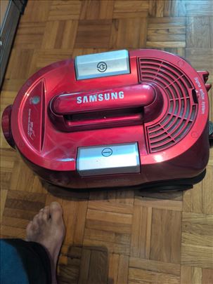 Usisivač SAMSUNG, PMAX 1600W, PNOR 1400W