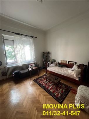 Vračar, Pravni fakultet - Prote Mateje, 70m2