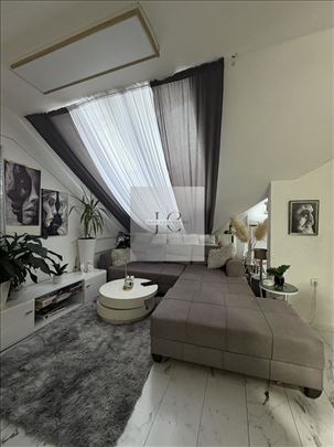 Dupleks 111 m² u srcu Detelinare – izuzetna prilik