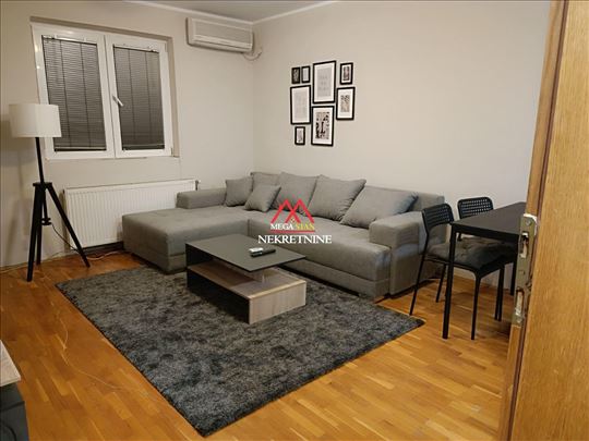 Dvoiposoban - 65m2 - Sajam