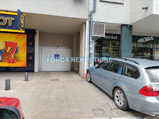 Garažno mesto, Vojislava Ilića, 14 m2