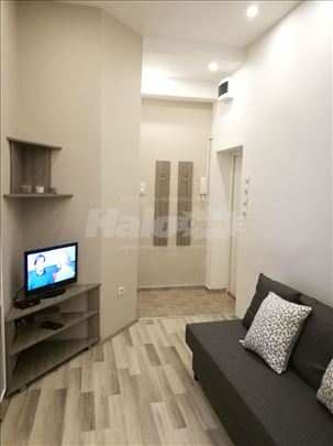 Garsonjera centar