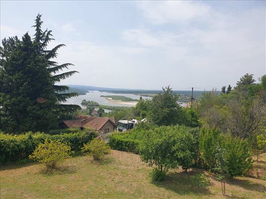 Krčedin Janda vikendica 76m2 Hitno!