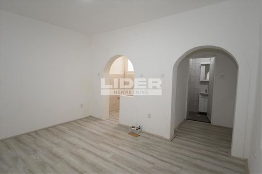 Kuća kod Hrama ID#122308