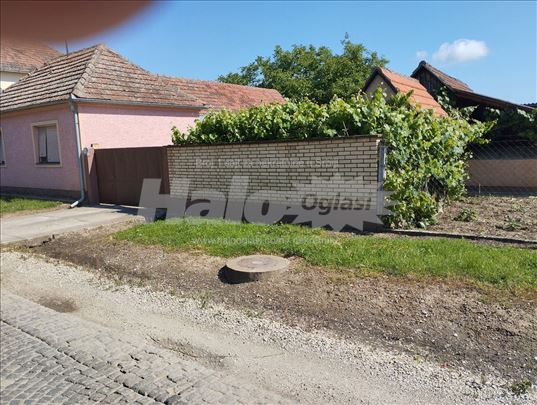 Kuća u Nikincima