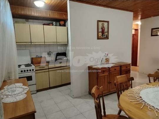 Stan na prodaju 71 km Snežane Hrepevnik Rakovica
