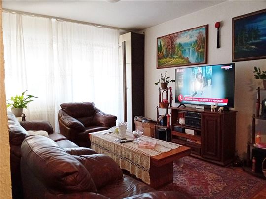 Blok 62,D.Vukasovića,2.0/3.0,75m2,L,7/15,3 lifta