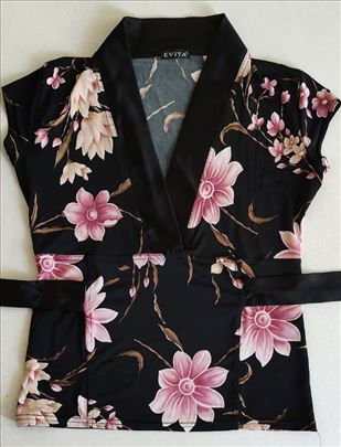Evita cvetna bluza u kimono stilu vel. S/M