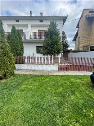 Kuća u Starčevu na prodaju 160m2