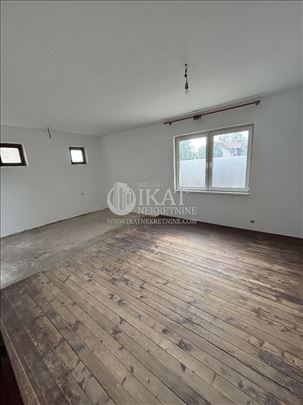 Stara Pazova kuća 200m2