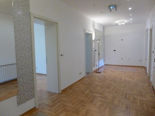 Višegradska, 96m2, 4 prostorije, 2 ulaza