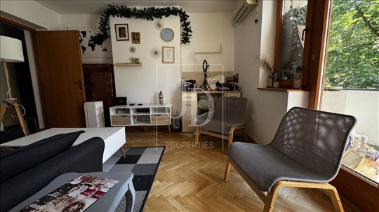 Vračar, Gospodara Vučića 61m2 + terasa ID2373