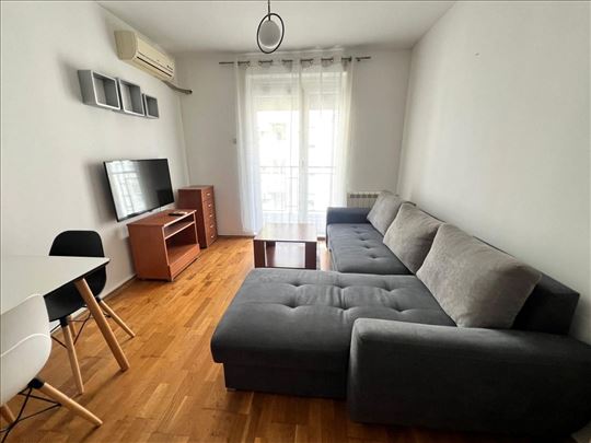 Zvezdara, Dimitrija Tucovića