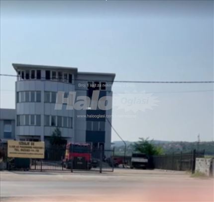Deljiv proizvodno magacinski prostor 1100m2