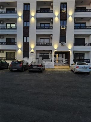 N.Beograd-Ledine nov lux stan 2.0, 42m², parking