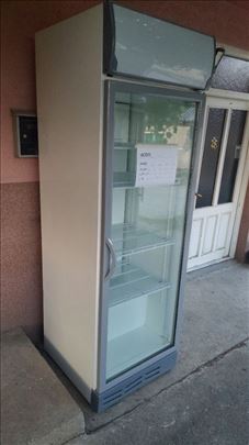 Rashladna vitrina 600 litara